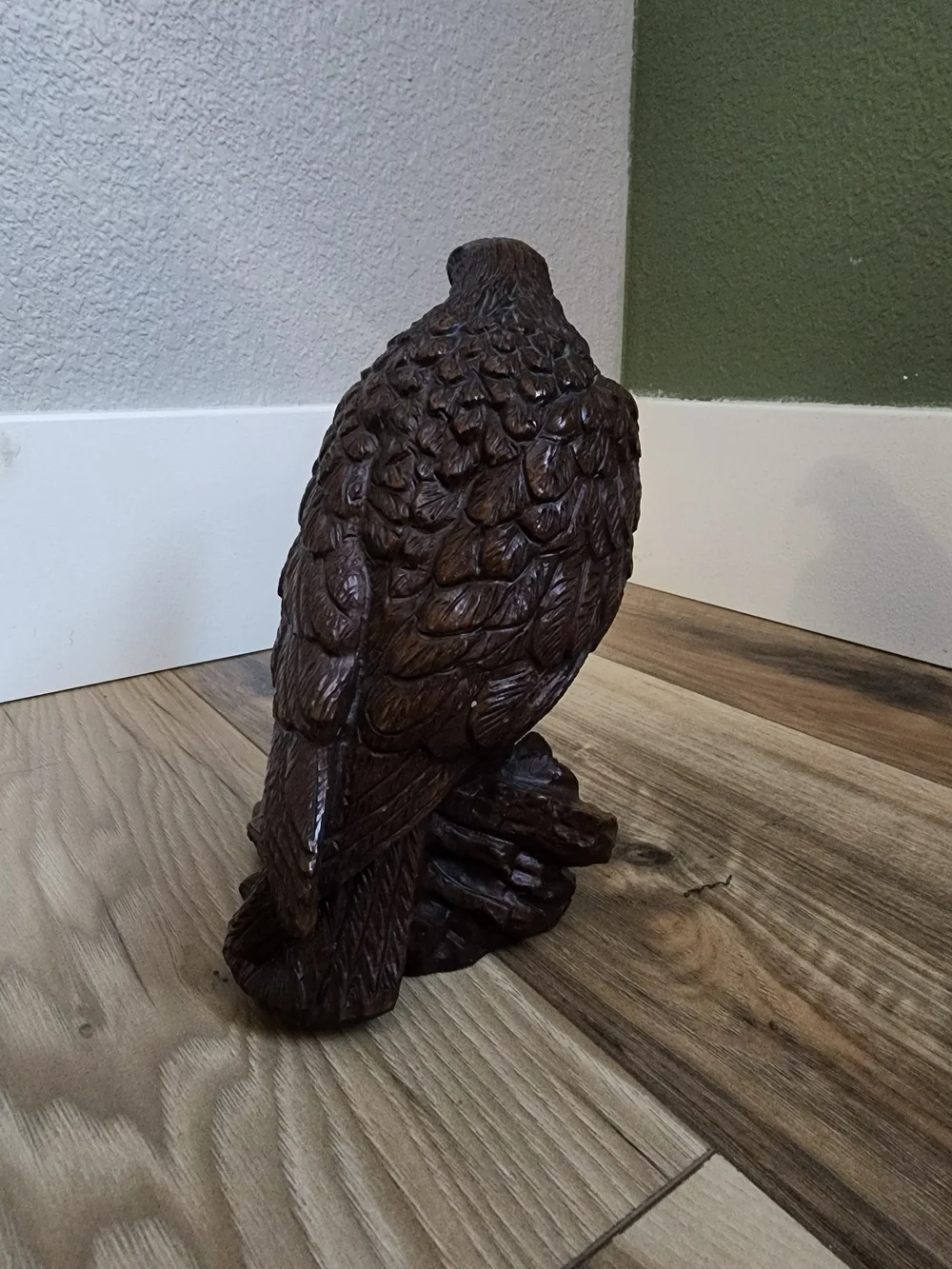 Vintage Resin Eagle Hawk Figurine Sculpture 8” Faux Wood Rustic Lodge Decor